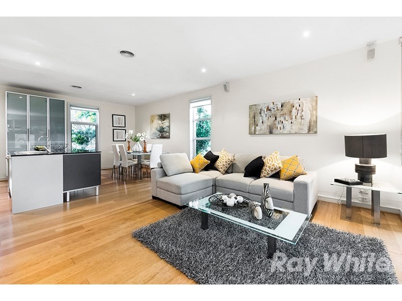 4 Macaulay Place, Mulgrave VIC 3170