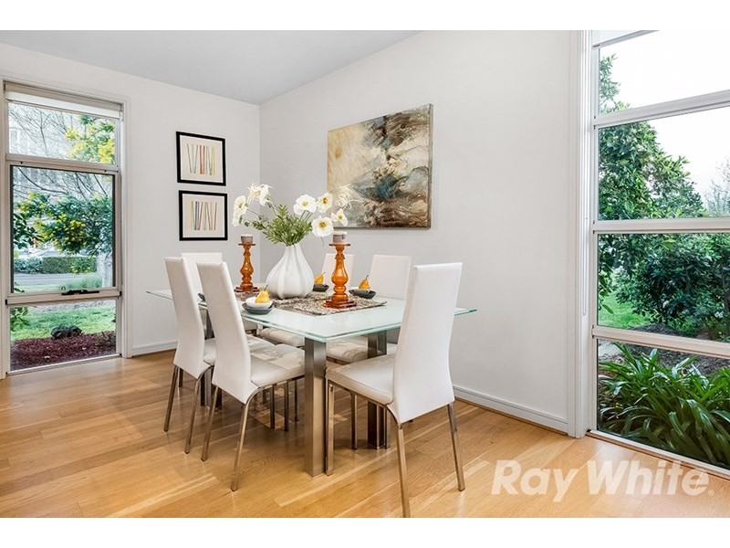 4 Macaulay Place, Mulgrave VIC 3170