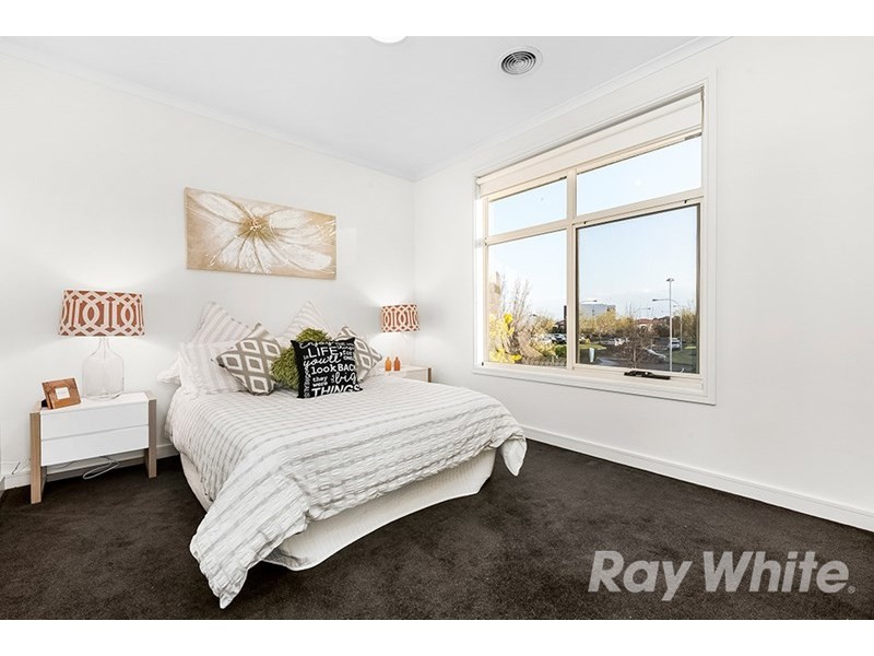 4 Macaulay Place, Mulgrave VIC 3170