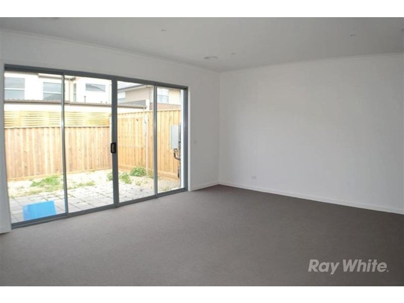 23 Brunton Crescent, Mulgrave VIC 3170