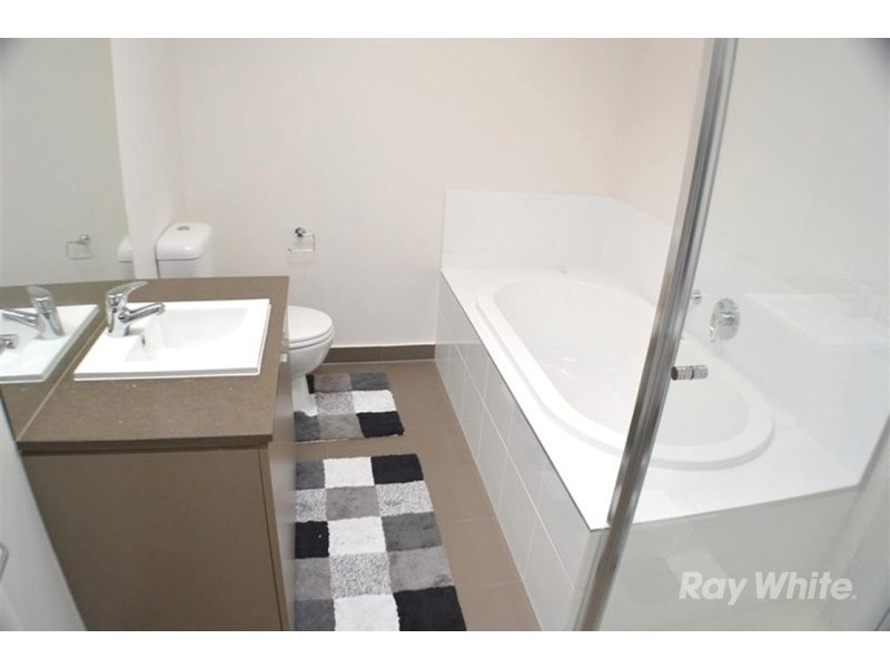 23 Brunton Crescent, Mulgrave VIC 3170