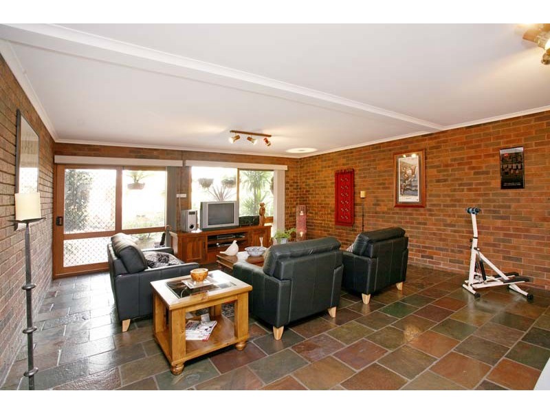 4 Gwyn Rise, Vermont South VIC 3133