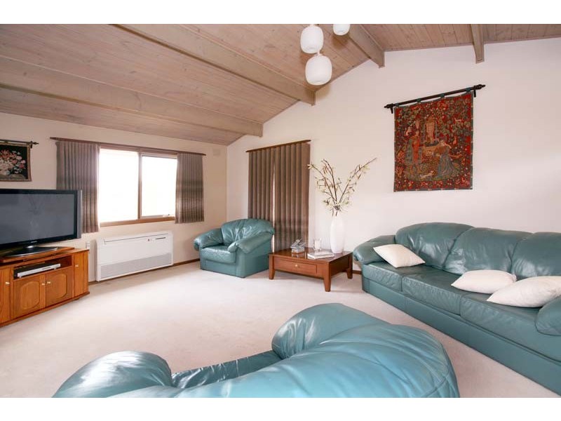 4 Gwyn Rise, Vermont South VIC 3133