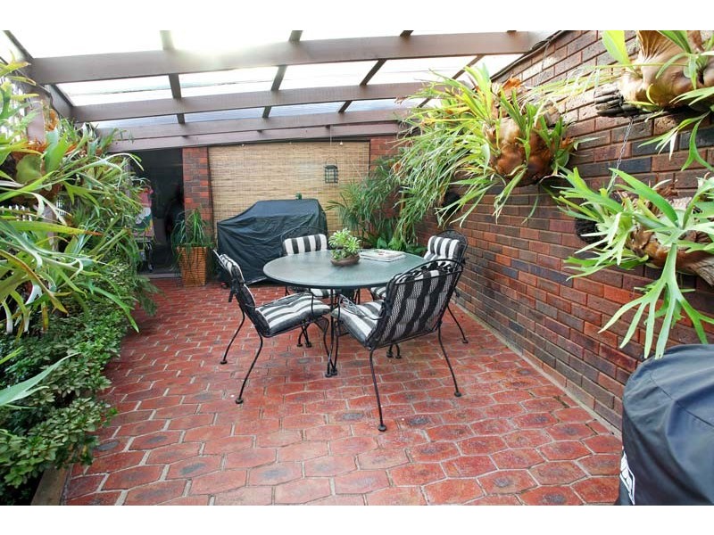 4 Gwyn Rise, Vermont South VIC 3133