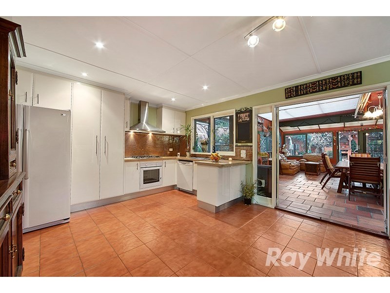 7 Rivett Crescent, Mulgrave VIC 3170