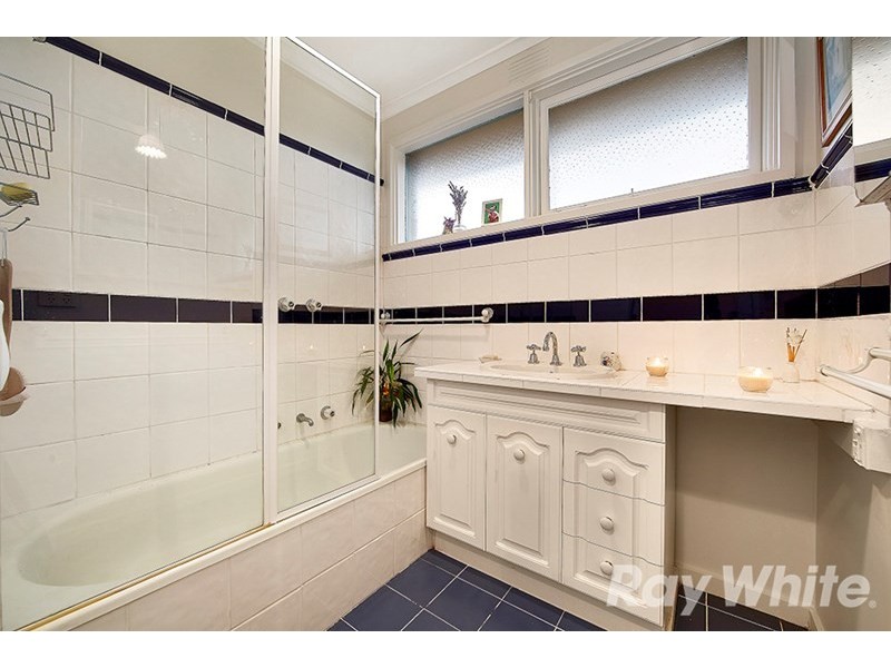 7 Rivett Crescent, Mulgrave VIC 3170