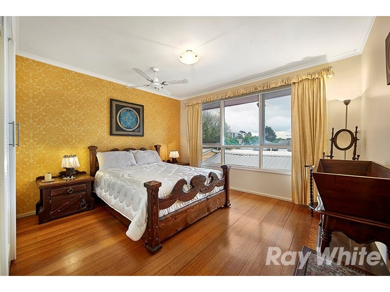 7 Rivett Crescent, Mulgrave VIC 3170