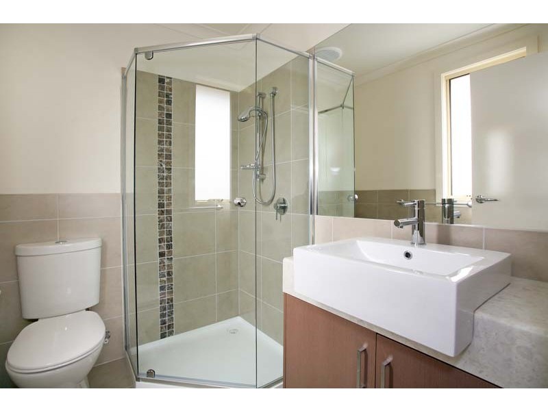 1/776 Waverley Road, Glen Waverley VIC 3150