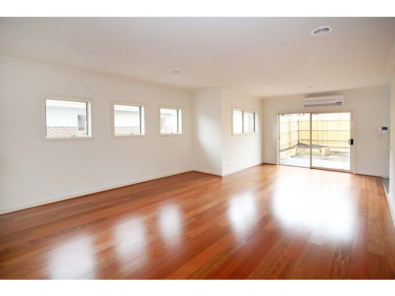 4/2 Joyce Avenue, Glen Waverley VIC 3150