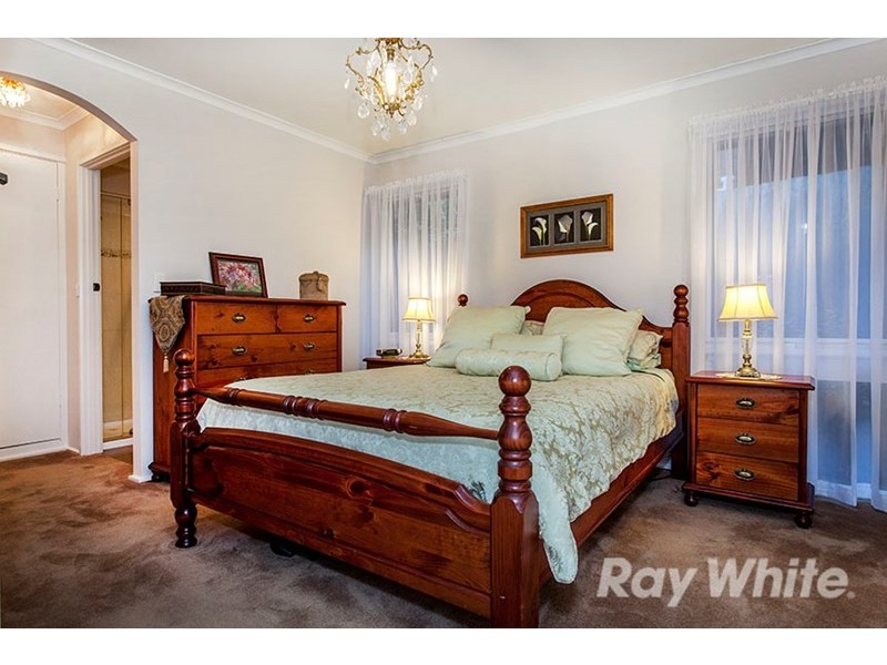 16 Baranbali Drive, Vermont South VIC 3133