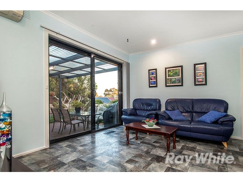 16 Baranbali Drive, Vermont South VIC 3133