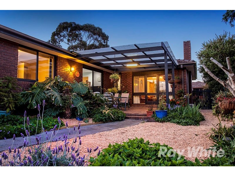 16 Baranbali Drive, Vermont South VIC 3133