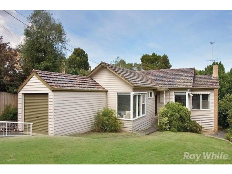 10 Leonard Street, Burwood VIC 3125