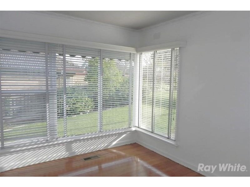 10 Leonard Street, Burwood VIC 3125