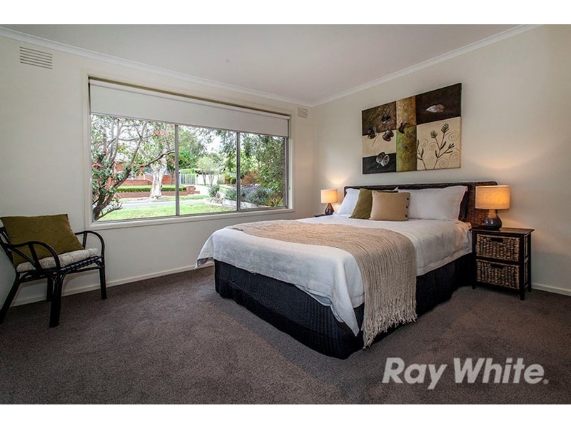 7 Mantova Drive, Wheelers Hill VIC 3150