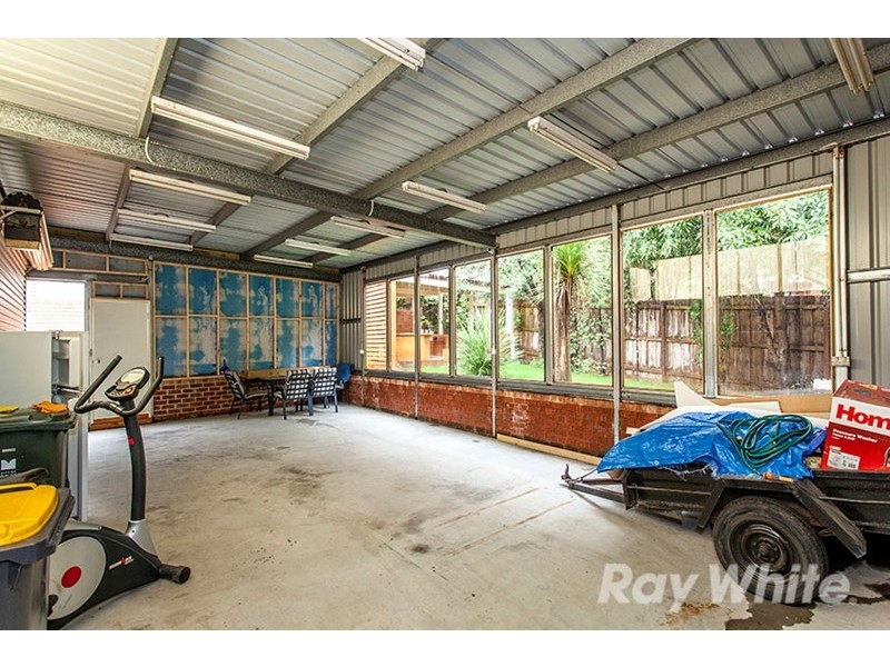 7 Mantova Drive, Wheelers Hill VIC 3150