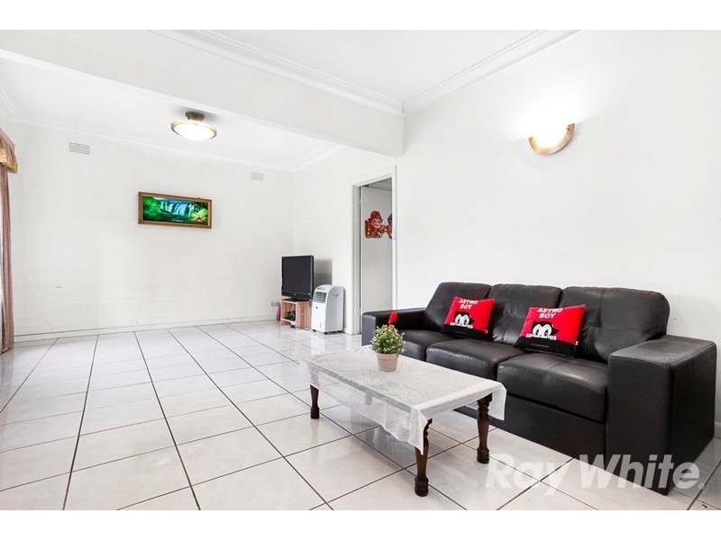 22 Bennett Avenue, Mount Waverley VIC 3149