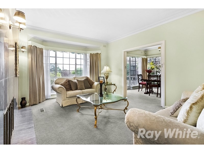 14 Farquharson Street, Mount Waverley VIC 3149