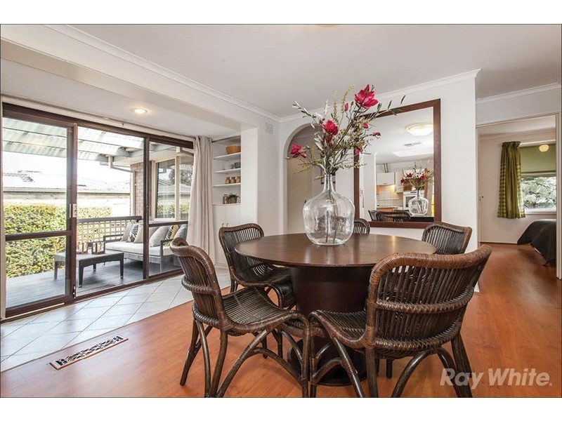 11 Chancellor Drive, Wheelers Hill VIC 3150