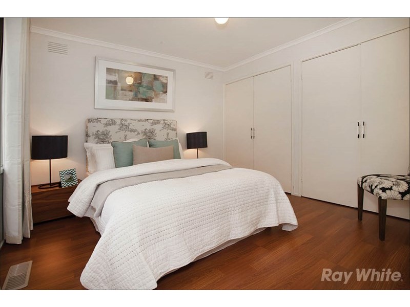 11 Chancellor Drive, Wheelers Hill VIC 3150