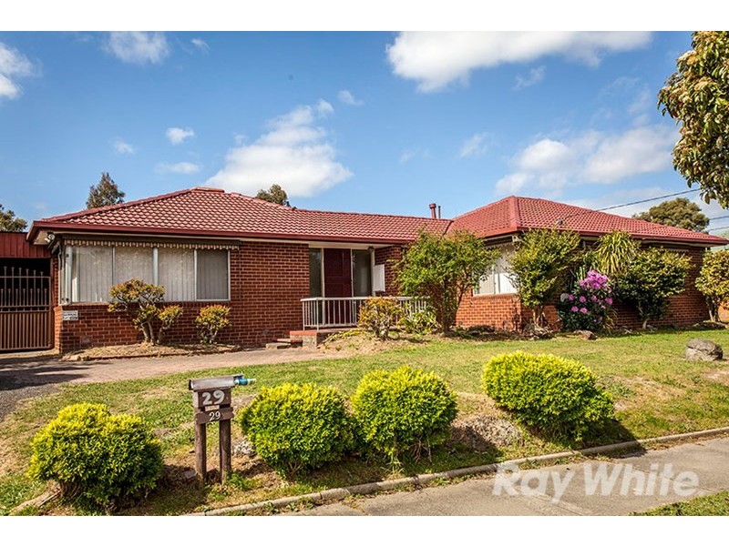29 Tiverton Drive, Mulgrave VIC 3170