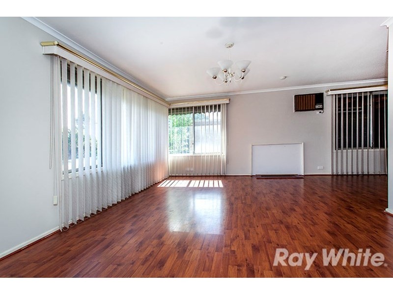 29 Tiverton Drive, Mulgrave VIC 3170