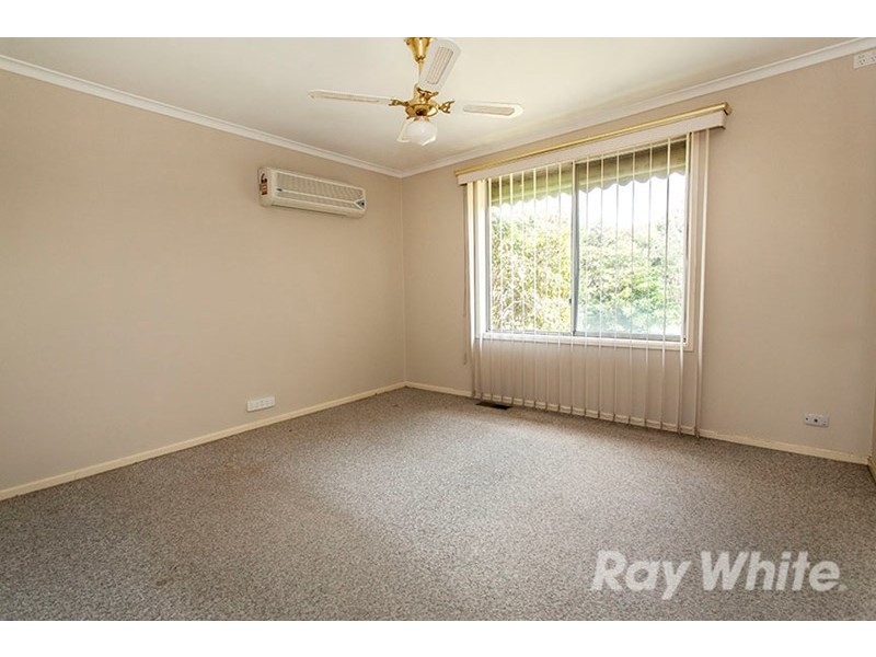 29 Tiverton Drive, Mulgrave VIC 3170