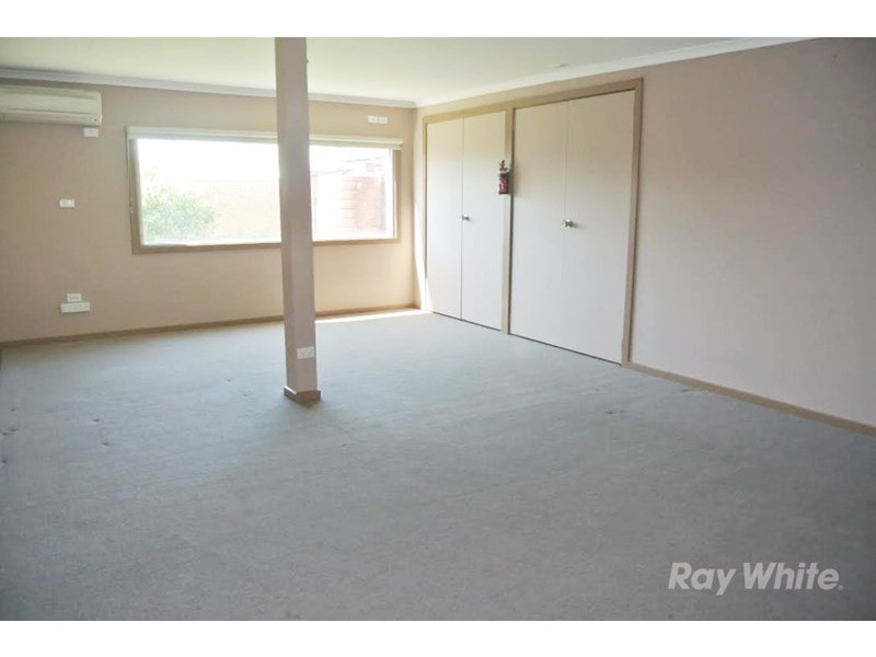 29 Tiverton Drive, Mulgrave VIC 3170