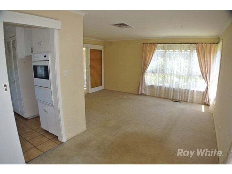 24 Mackellar Avenue, Wheelers Hill VIC 3150