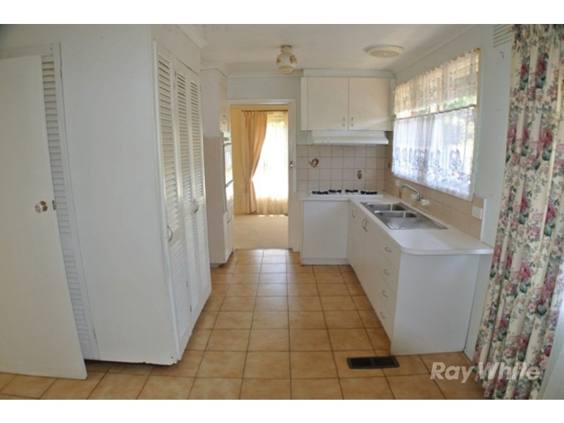 24 Mackellar Avenue, Wheelers Hill VIC 3150