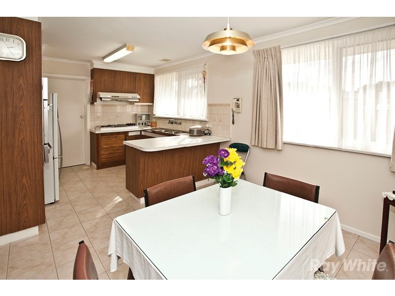 37 Sandgate Avenue, Glen Waverley VIC 3150