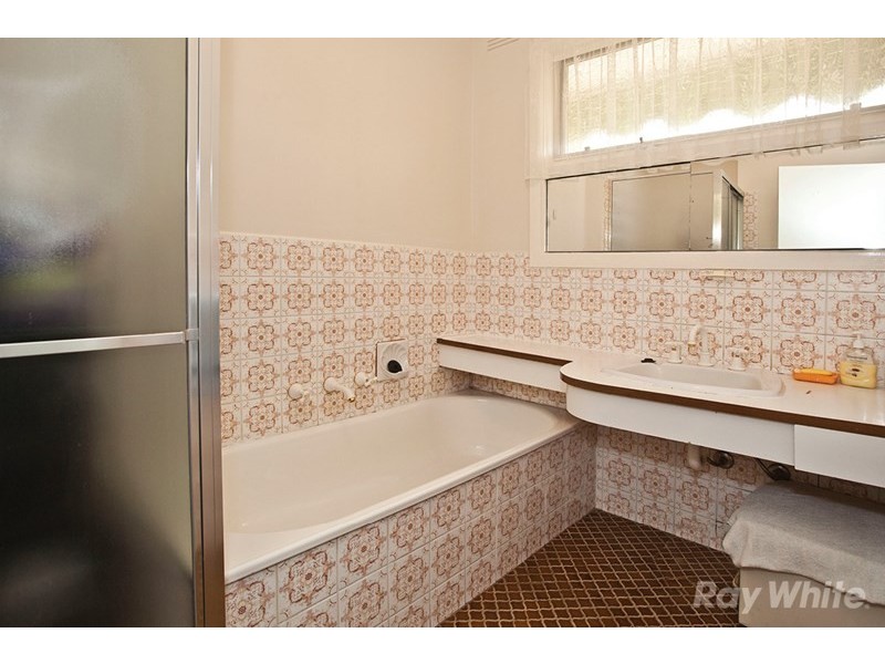 37 Sandgate Avenue, Glen Waverley VIC 3150