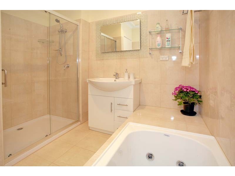 5 Nottingham Street, Glen Waverley VIC 3150