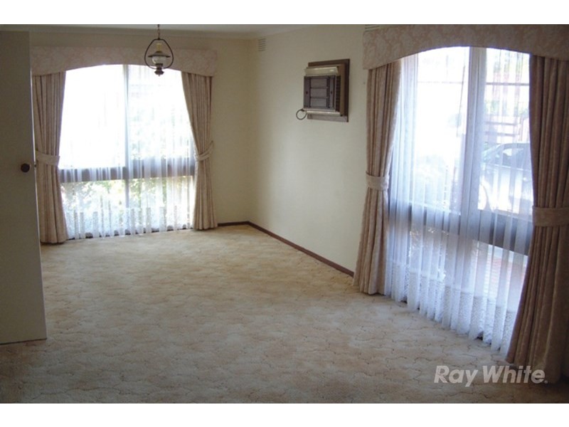 48 Calderwood Avenue, Wheelers Hill VIC 3150