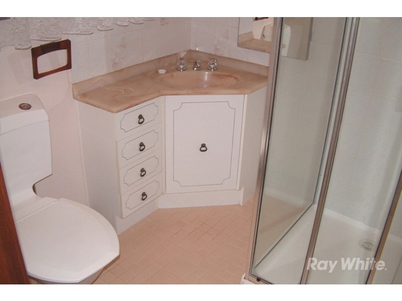 48 Calderwood Avenue, Wheelers Hill VIC 3150