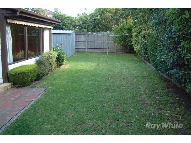 48 Calderwood Avenue, Wheelers Hill VIC 3150