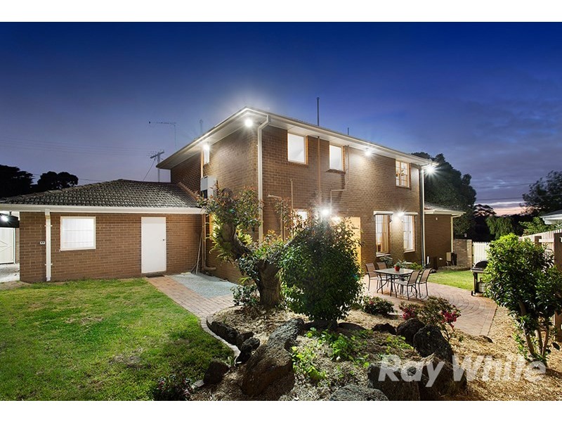 9 Dunsmuir Drive, Mount Waverley VIC 3149
