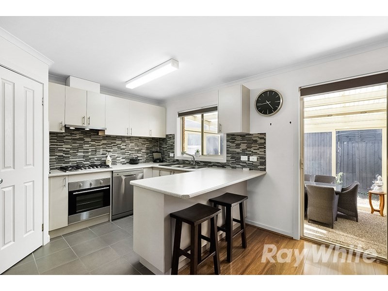 4/33 Kauri Grove, Glen Waverley VIC 3150