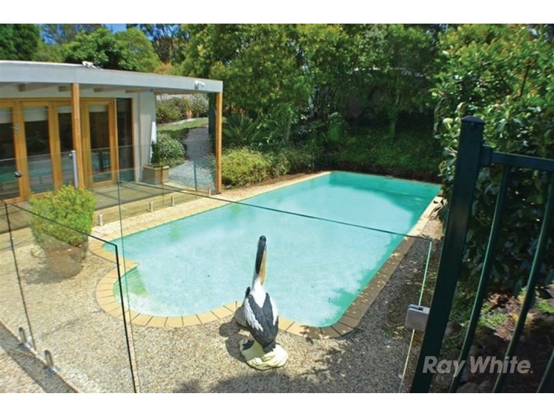 8 Charlnet Drive, Vermont South VIC 3133