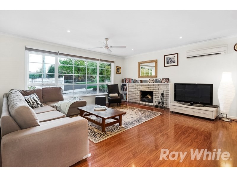 27 Murdoch Avenue, Mulgrave VIC 3170