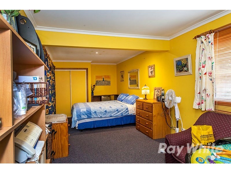 29 Plymouth Street, Glen Waverley VIC 3150