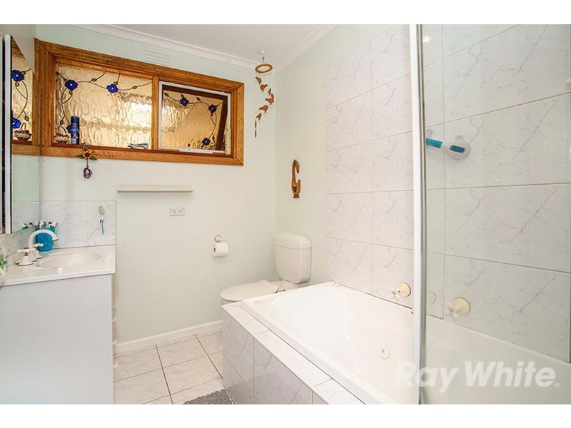29 Plymouth Street, Glen Waverley VIC 3150
