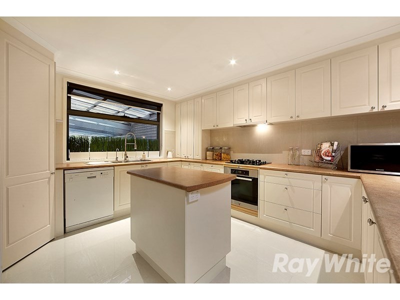 14 The Boulevard, Glen Waverley VIC 3150