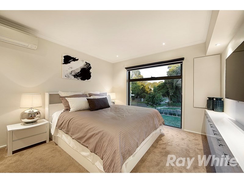 14 The Boulevard, Glen Waverley VIC 3150