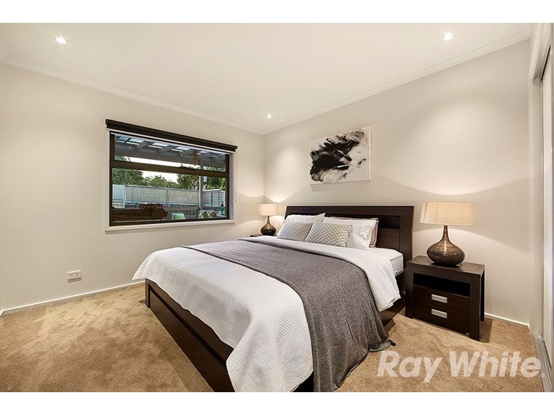 14 The Boulevard, Glen Waverley VIC 3150