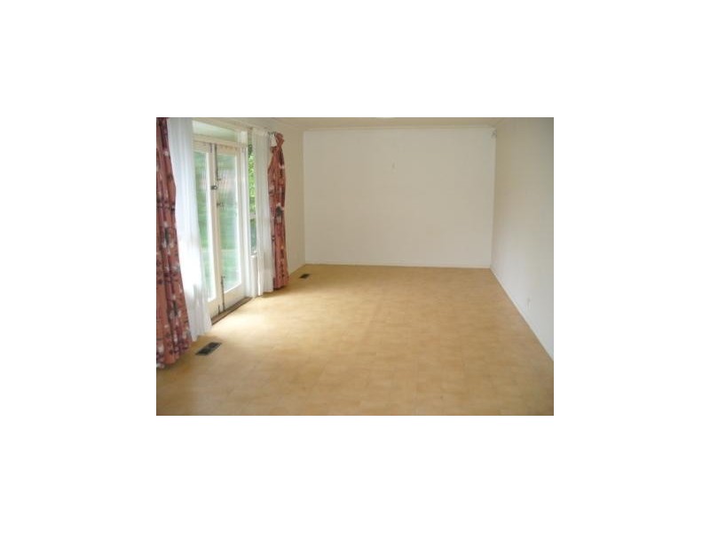 14 Diosma Drive, Glen Waverley VIC 3150