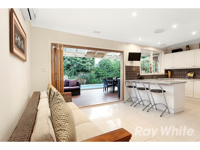 46 Glen Tower Drive, Glen Waverley VIC 3150