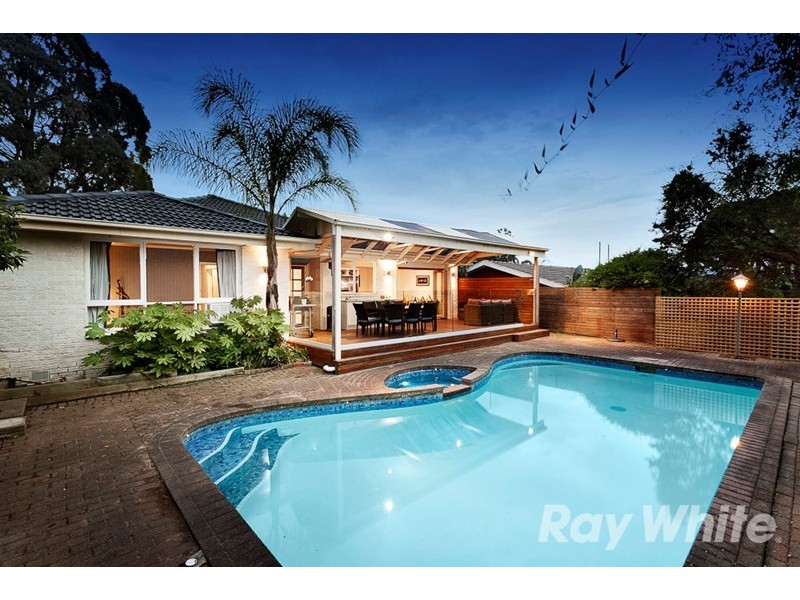 46 Glen Tower Drive, Glen Waverley VIC 3150