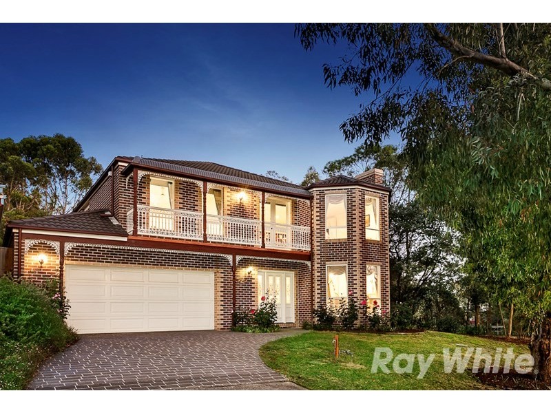 35 Bunker Crescent, Glen Waverley VIC 3150