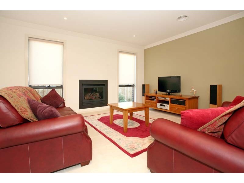 23 Cookson Way, Burwood VIC 3125